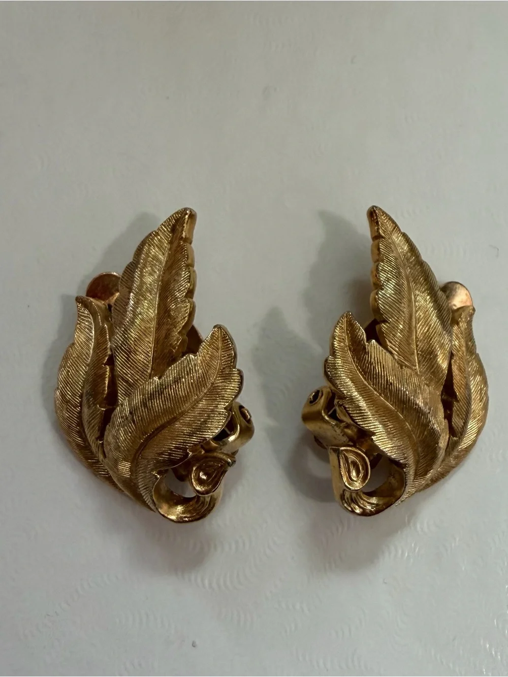 Vintage Trifari Gold Tone Leaf Clip-On Earrings